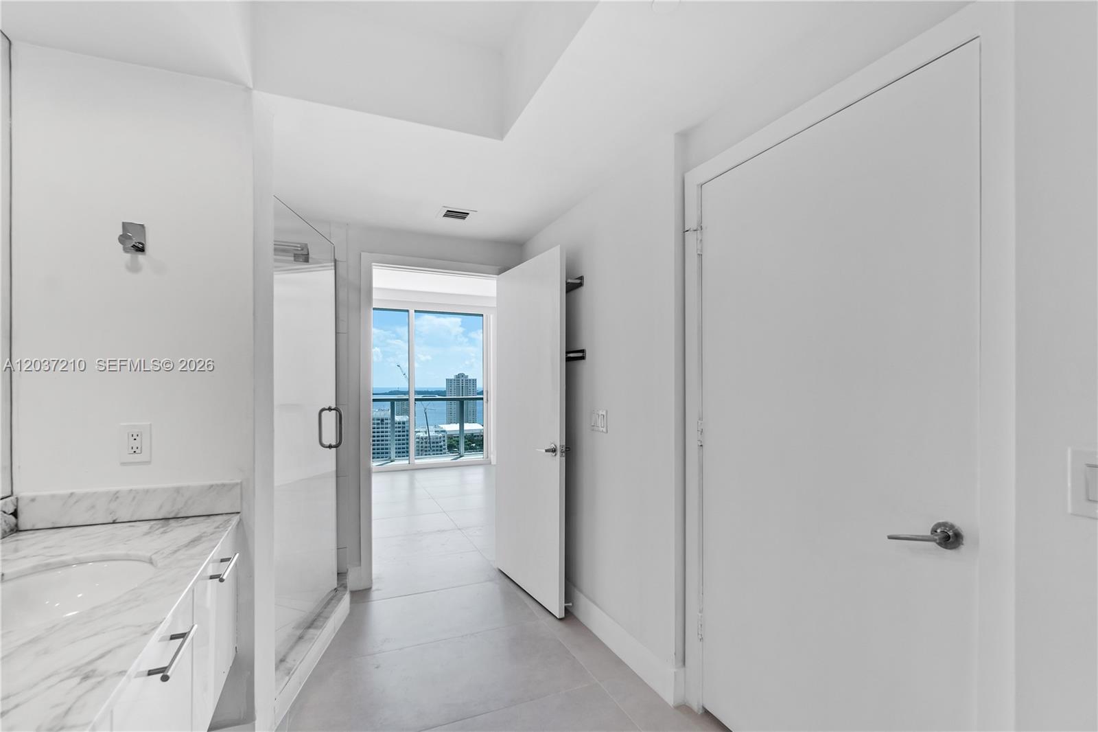 500 Brickell Ave # 2700