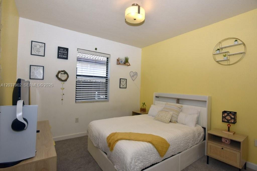 163 SE 36th Ave