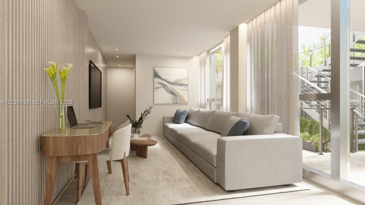 250 Collins Ave # 305