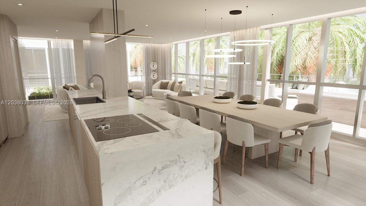 250 Collins Ave # 305