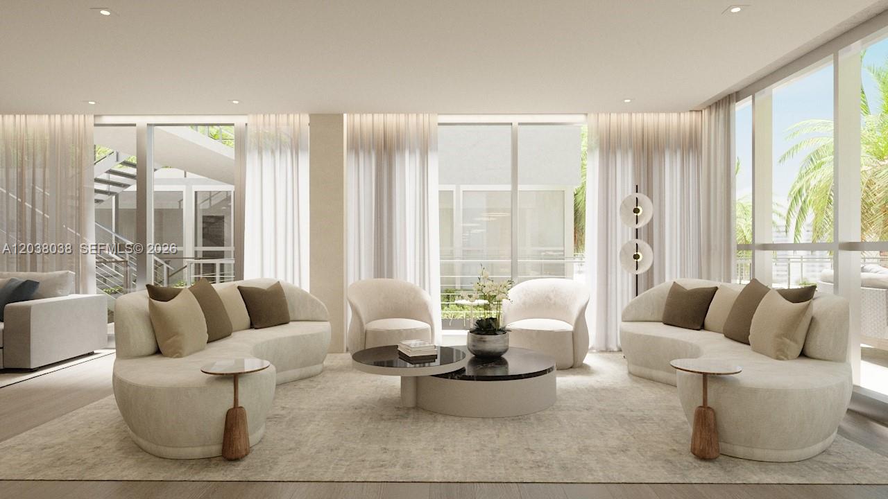 250 Collins Ave # 305