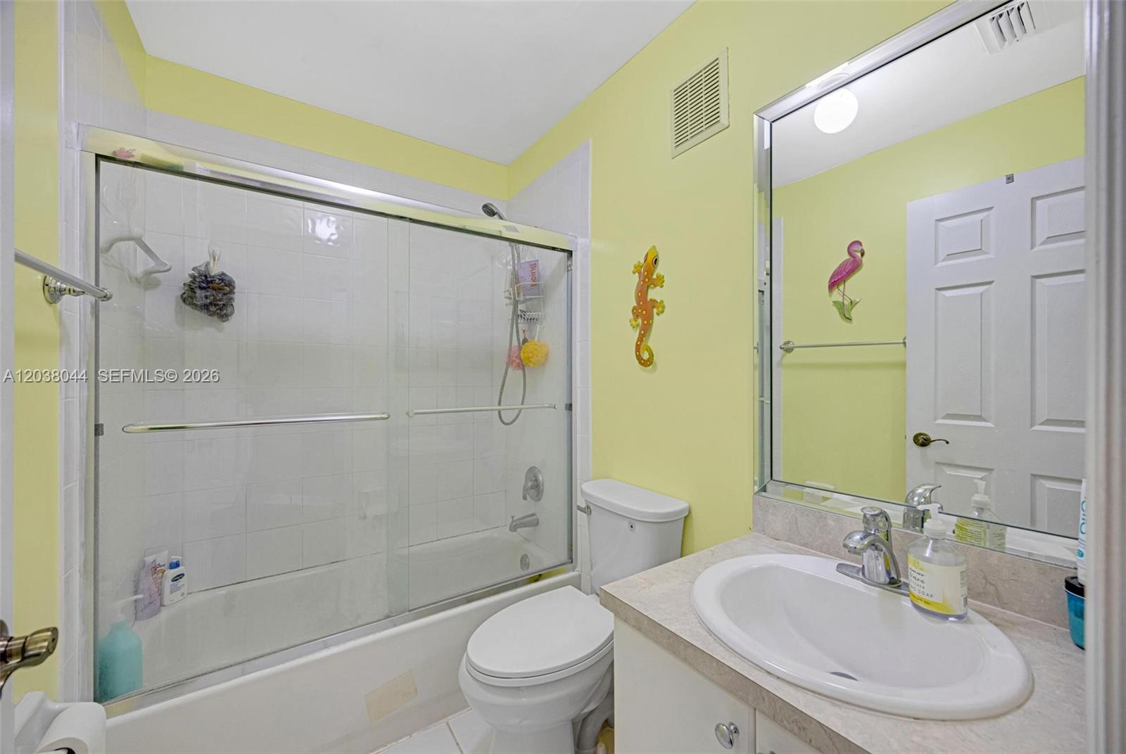 2209 SE 25th Ave # 2209