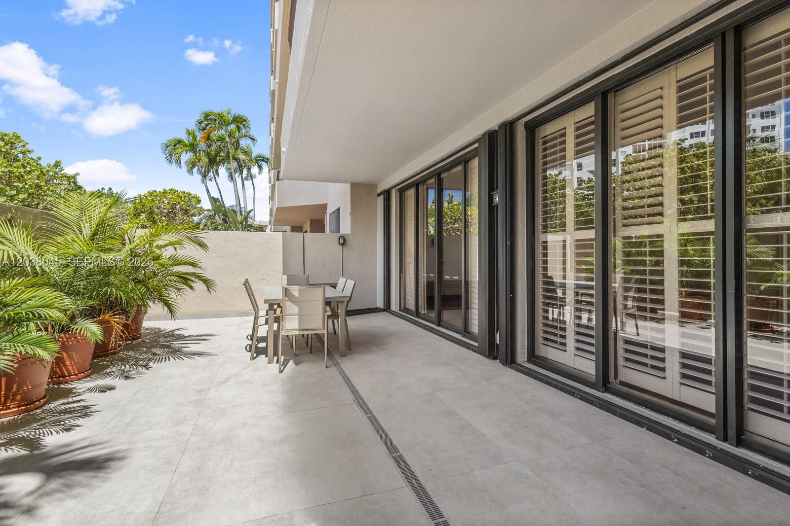 251 Crandon Blvd # 133