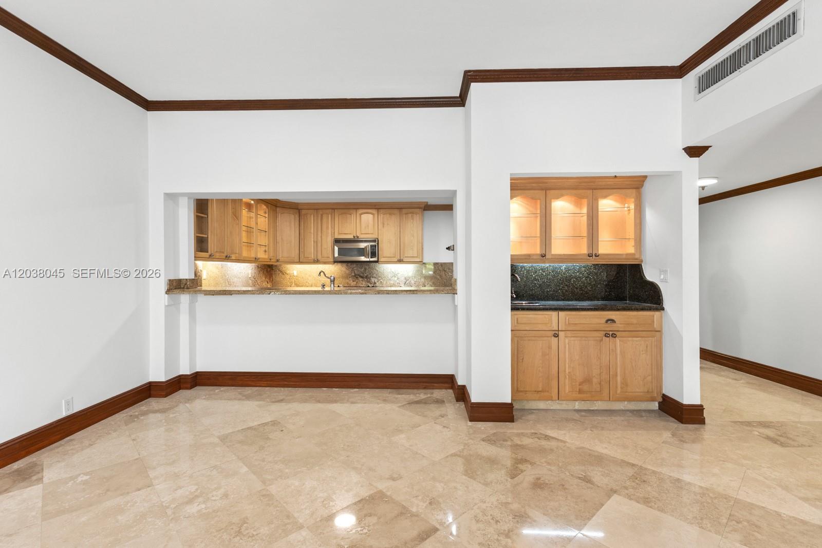 251 Crandon Blvd # 133