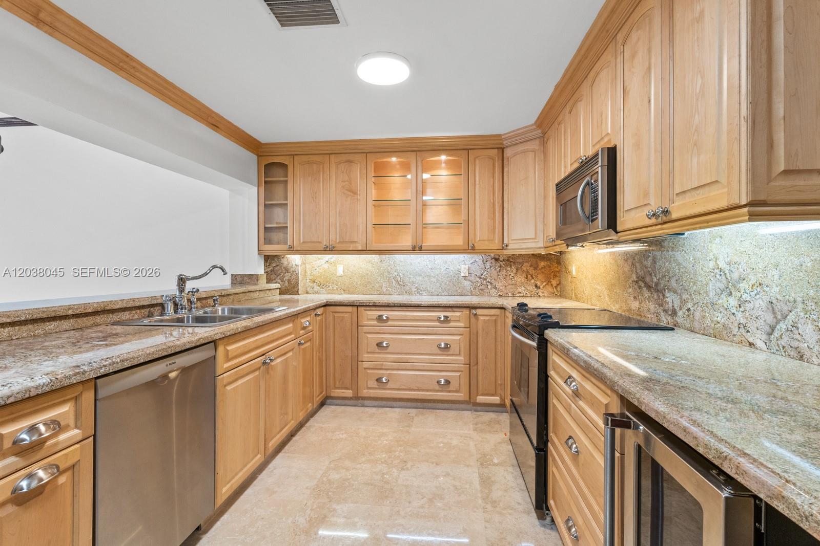 251 Crandon Blvd # 133