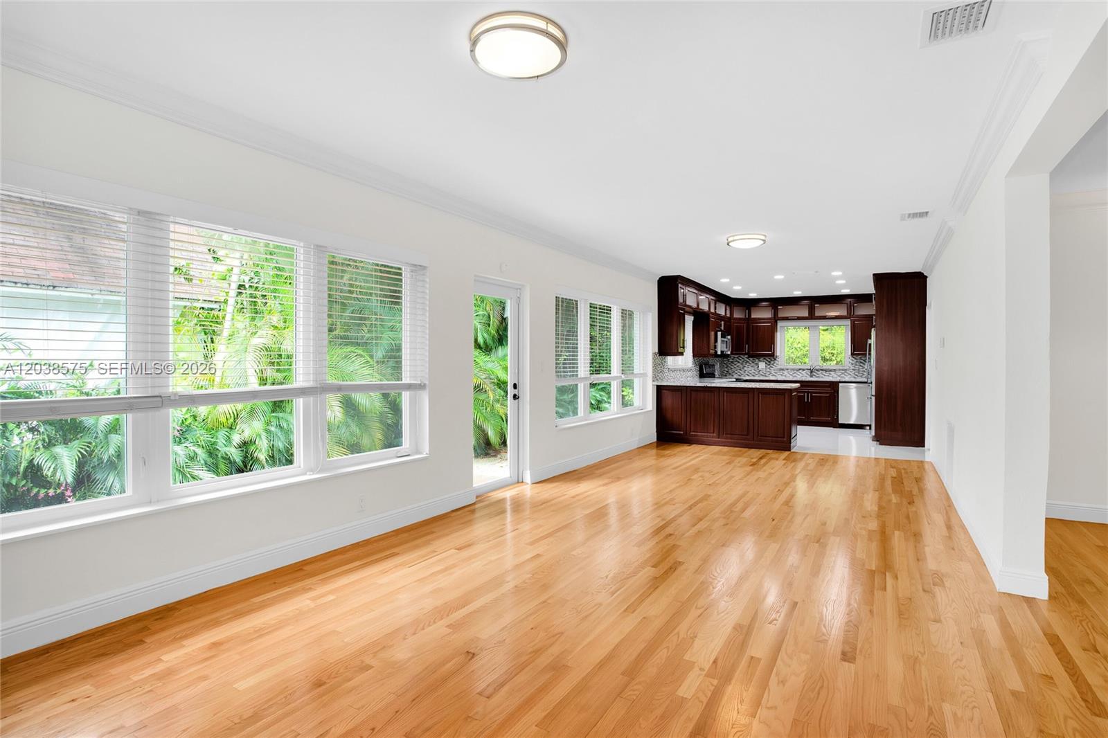 1100 S Alhambra Cir