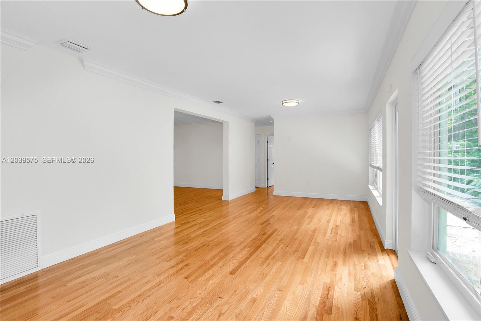 1100 S Alhambra Cir