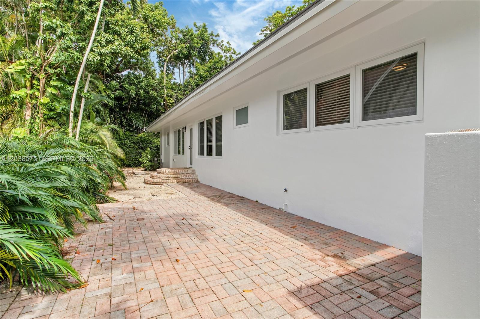 1100 S Alhambra Cir