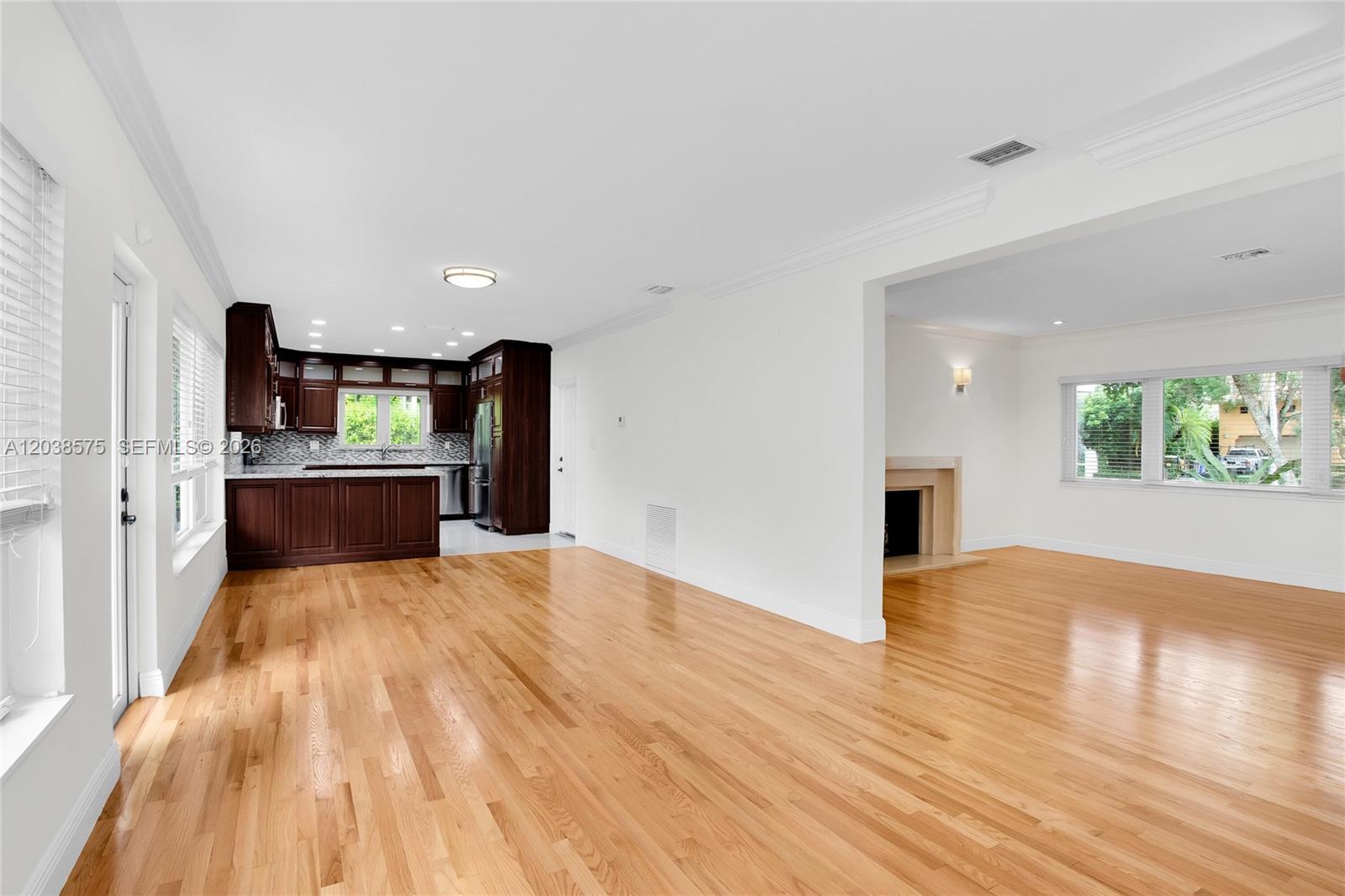 1100 S Alhambra Cir