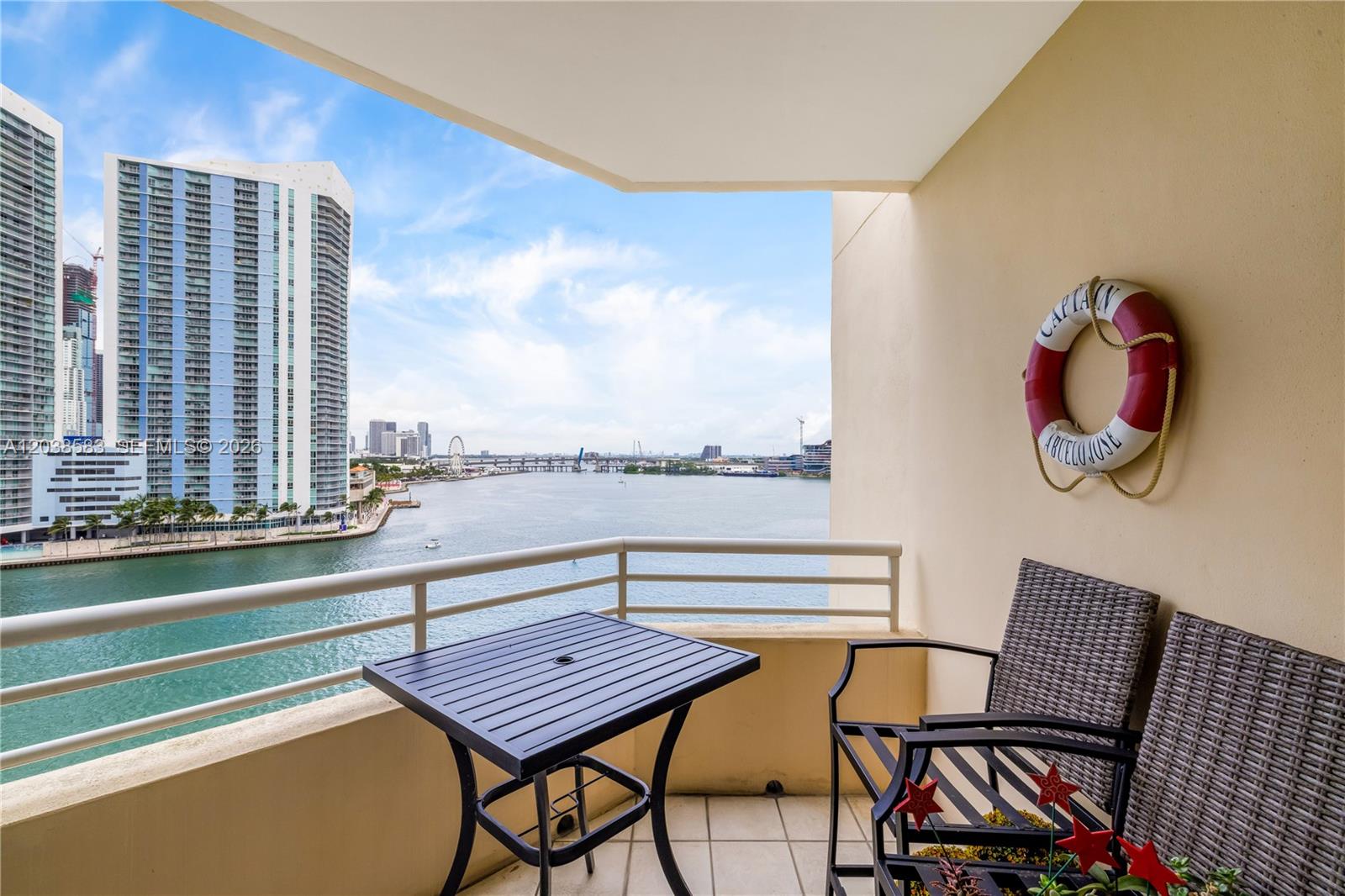 888 Brickell Key Dr # 1010
