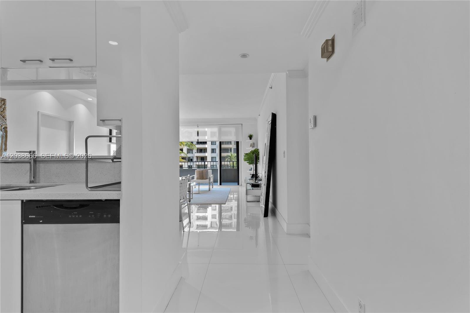 251 Crandon Blvd # 322
