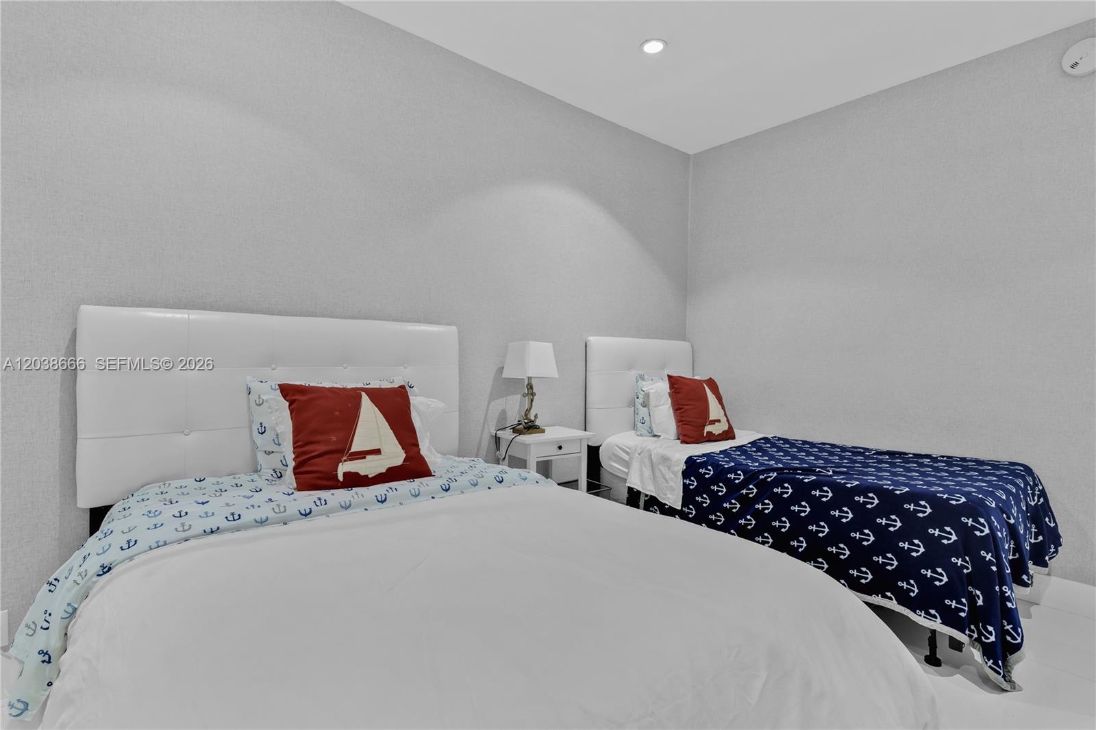 251 Crandon Blvd # 322