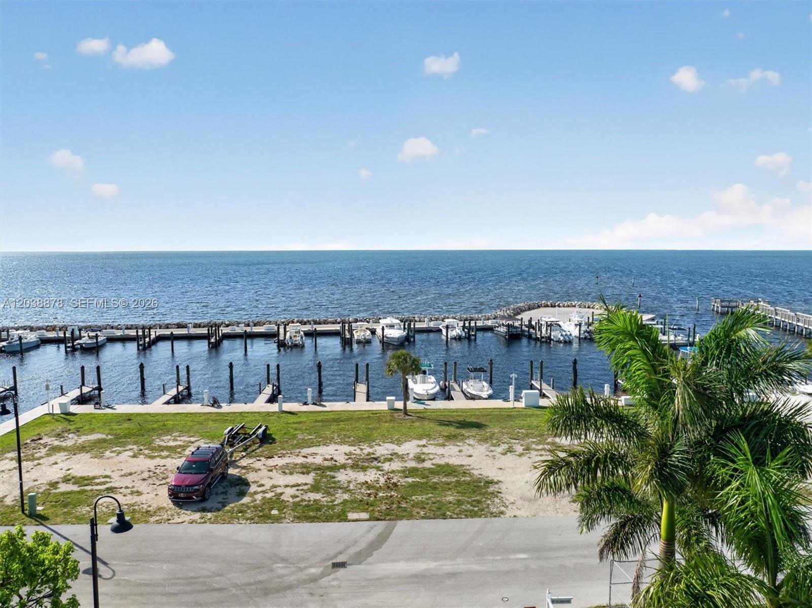 94825 OVERSEAS HIGHWAY #123