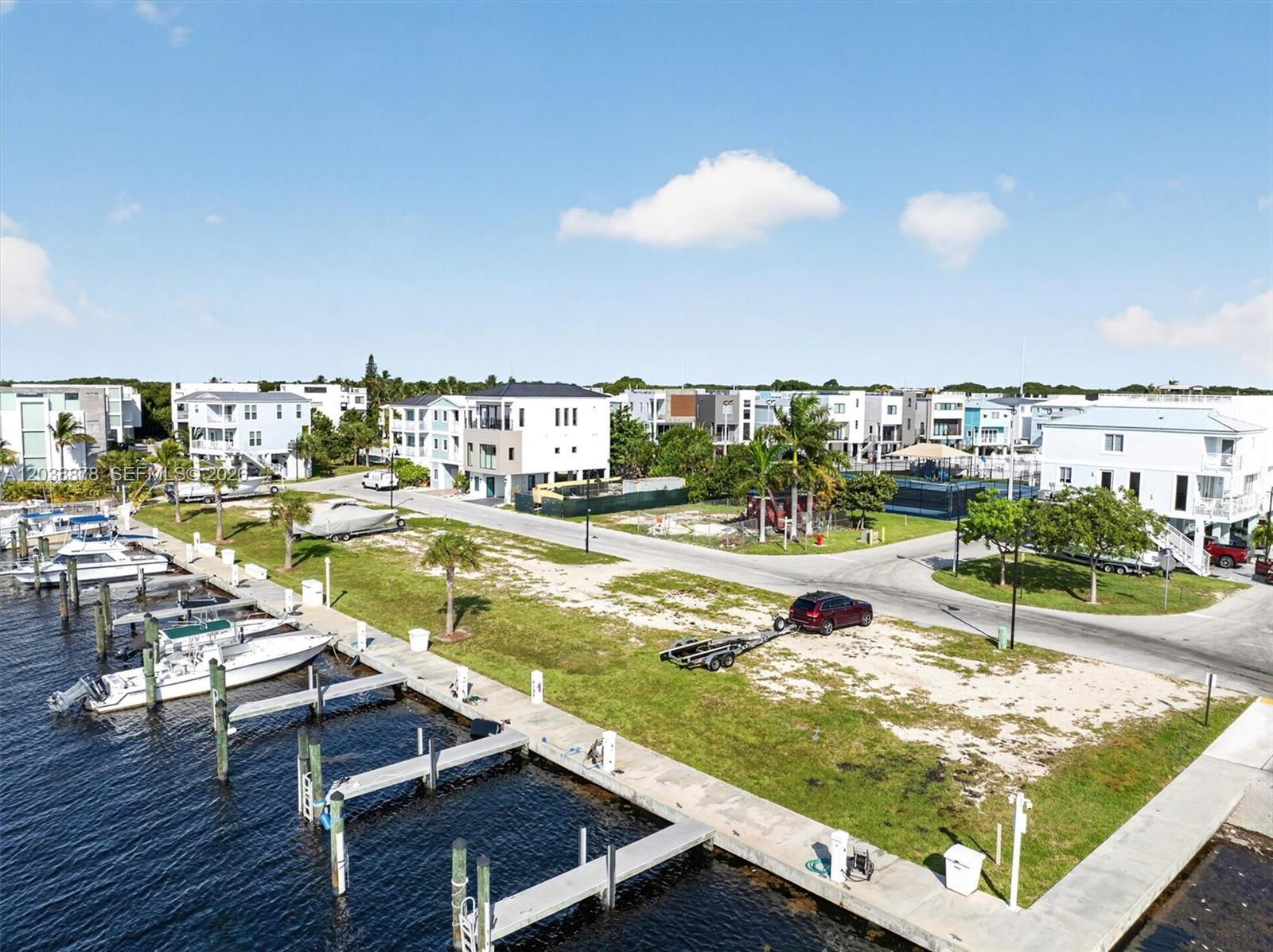 94825 OVERSEAS HIGHWAY #123