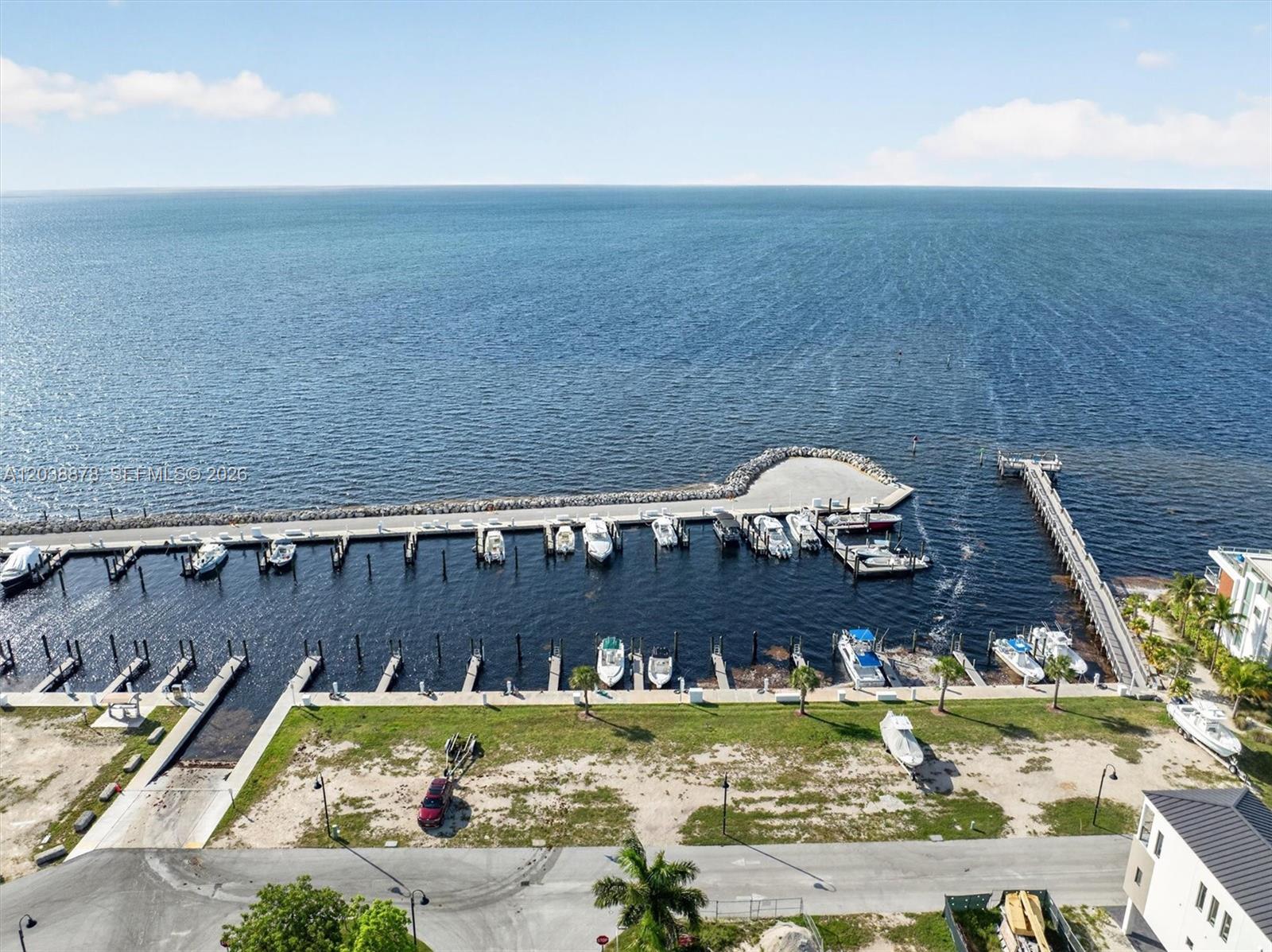 94825 OVERSEAS HIGHWAY #123