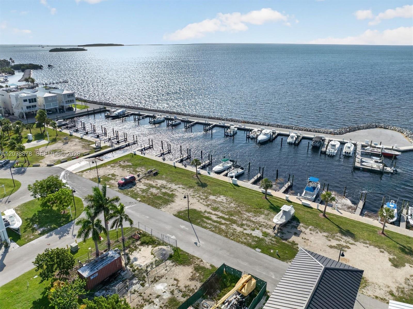 94825 OVERSEAS HIGHWAY #123