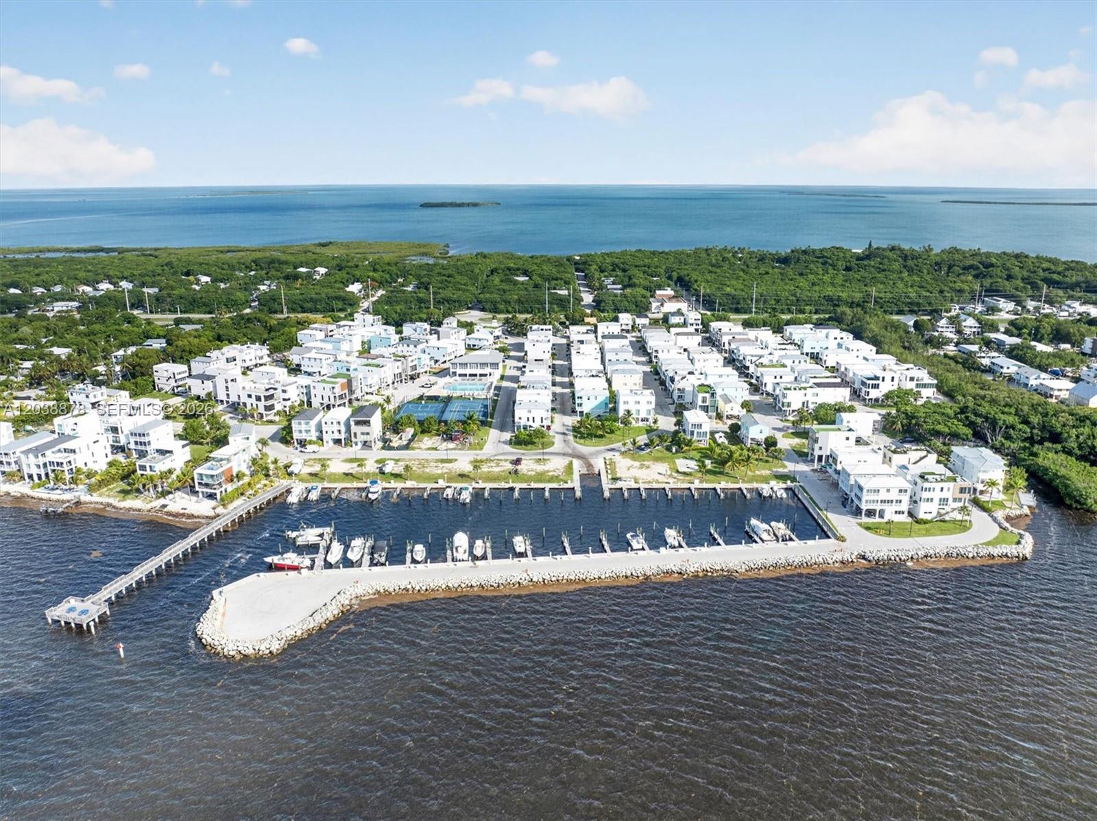 94825 OVERSEAS HIGHWAY #123