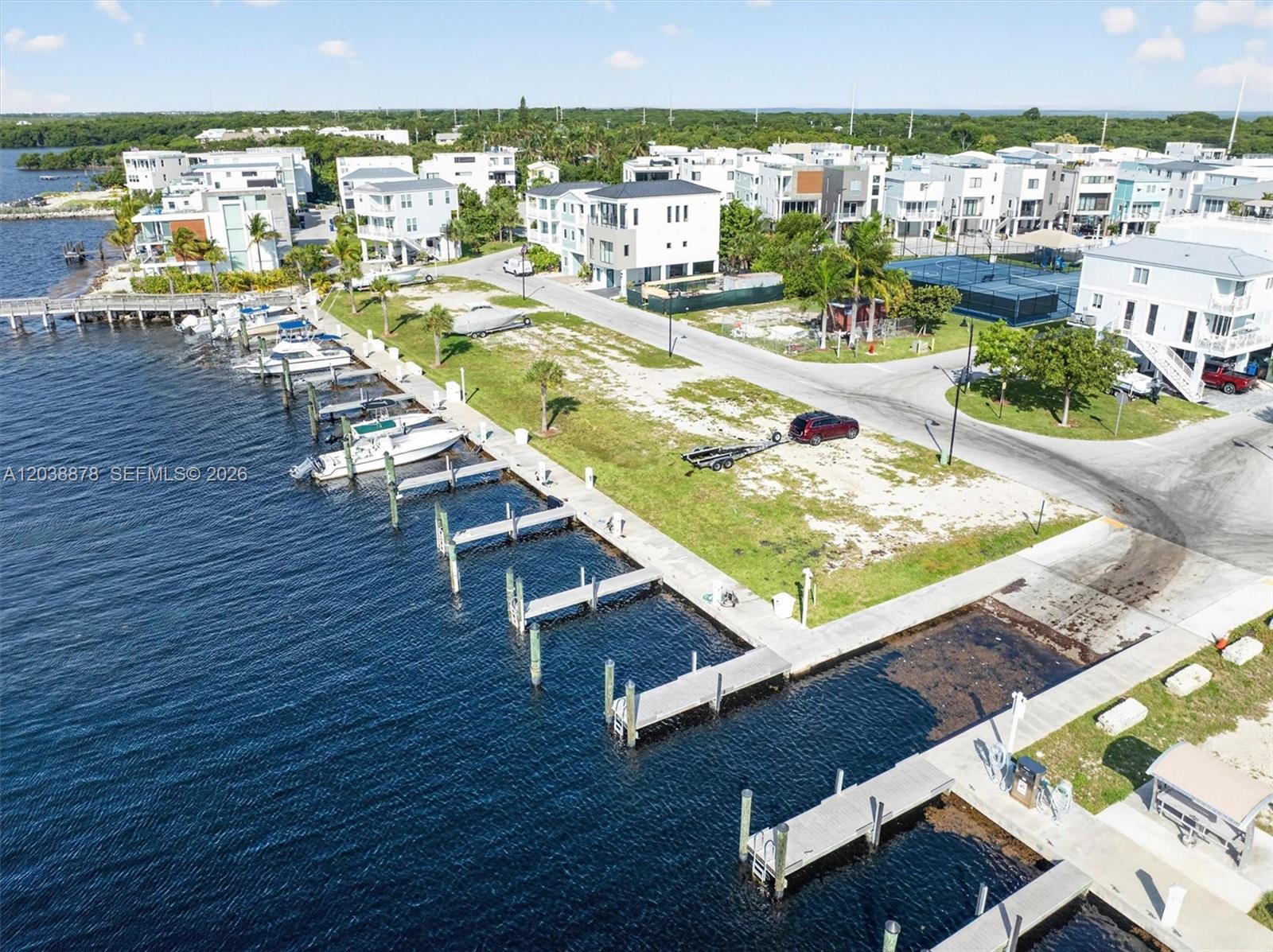 94825 OVERSEAS HIGHWAY #123