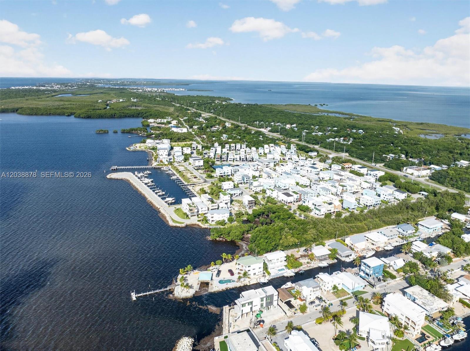94825 OVERSEAS HIGHWAY #123