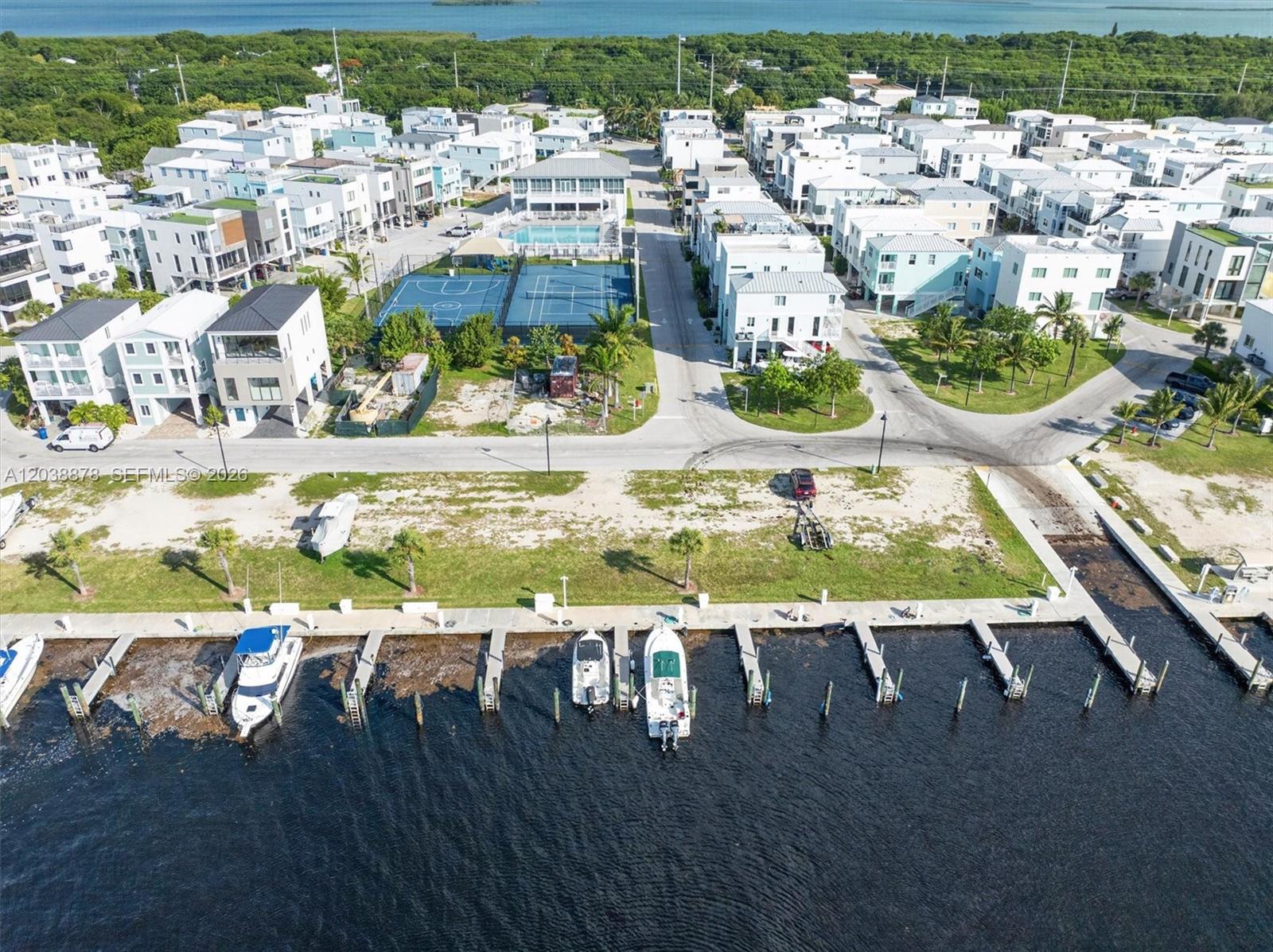 94825 OVERSEAS HIGHWAY #123