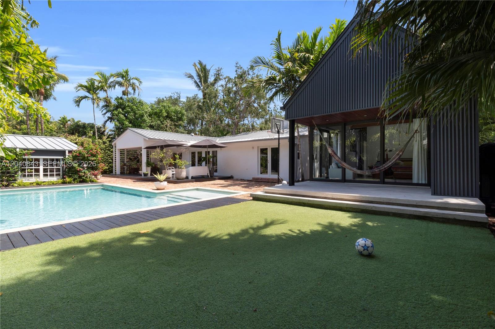 7420 SW 53rd Pl