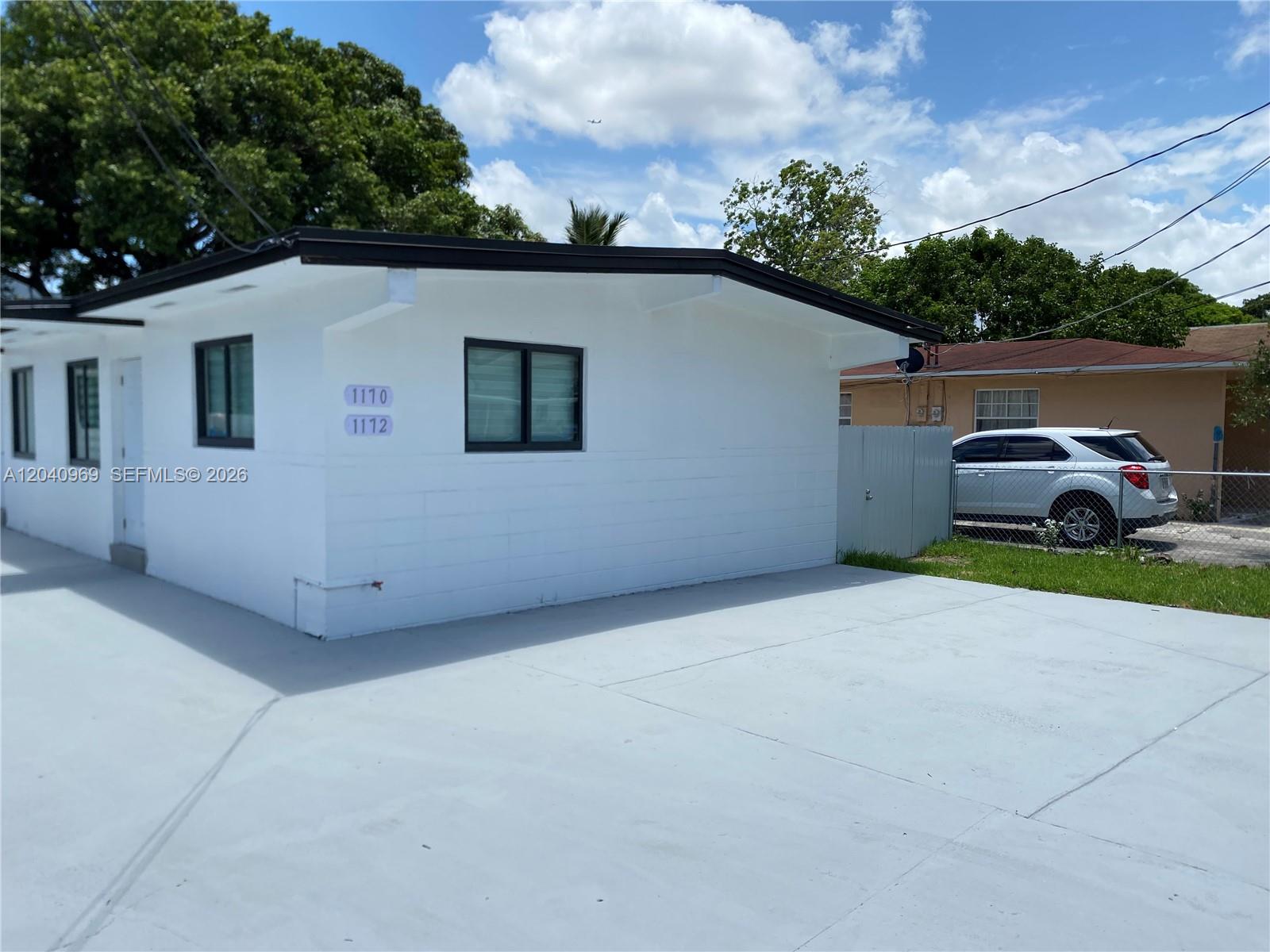 1170 NW 25th St # 1170