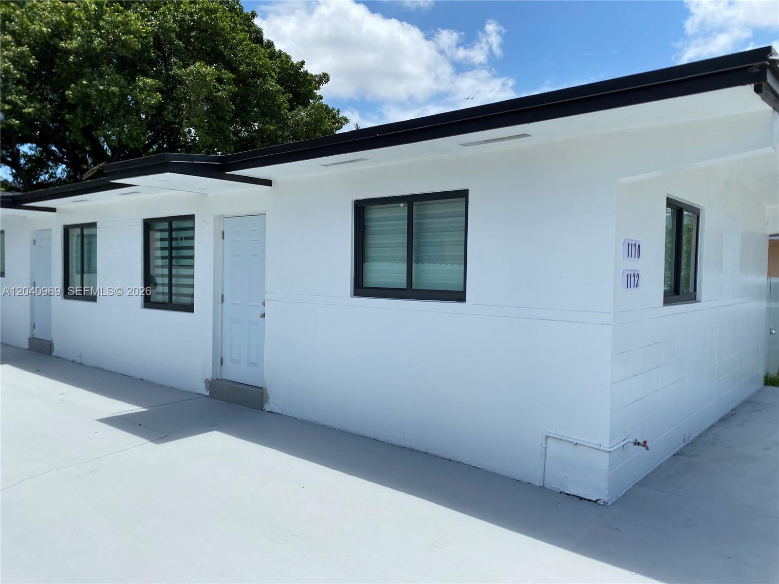1170 NW 25th St # 1170