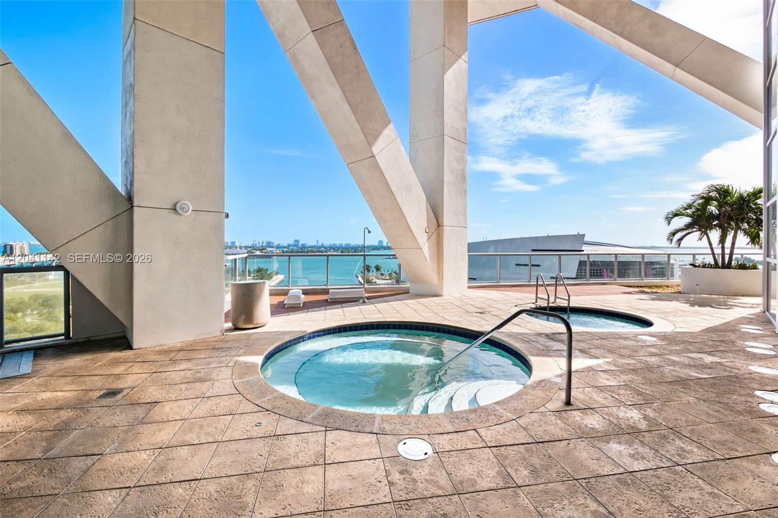 888 Biscayne Blvd # 5404