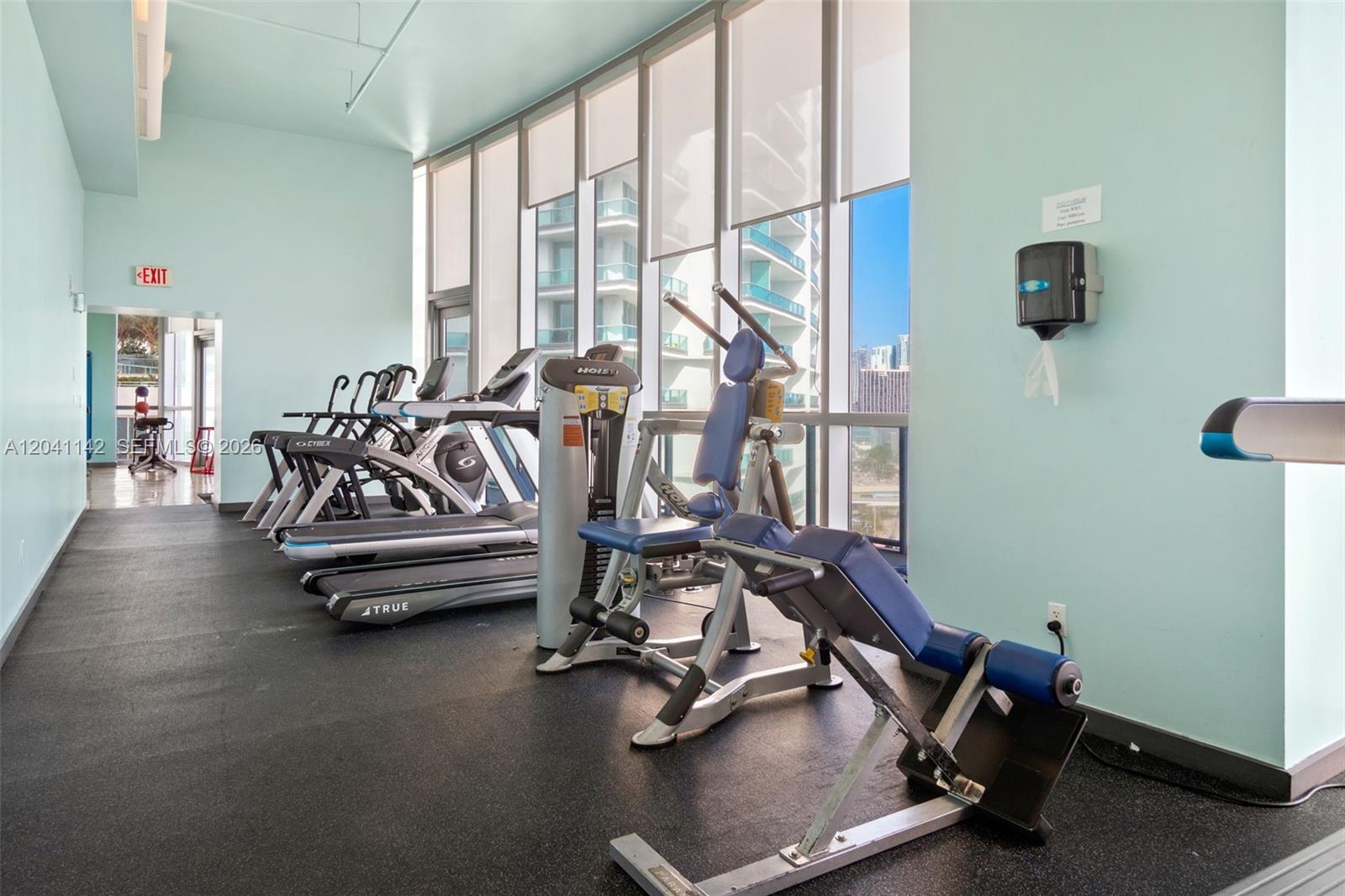 888 Biscayne Blvd # 5404
