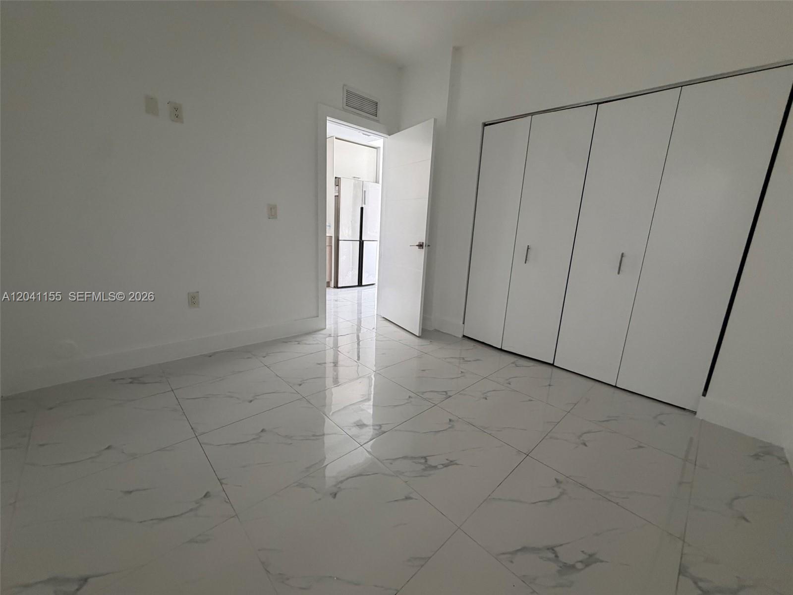 111 SW 11 Ave # 5