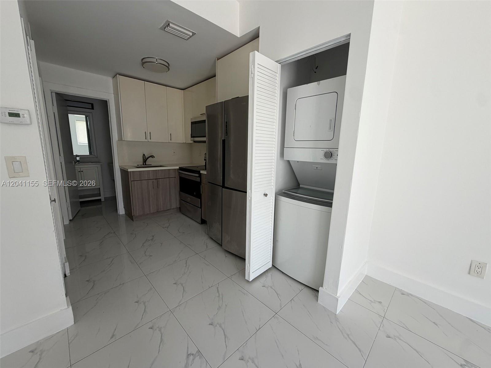 111 SW 11 Ave # 5