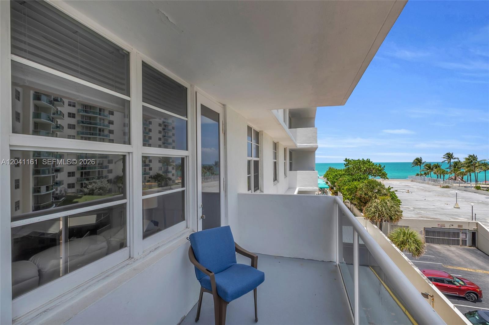 3725 S Ocean Dr # 422