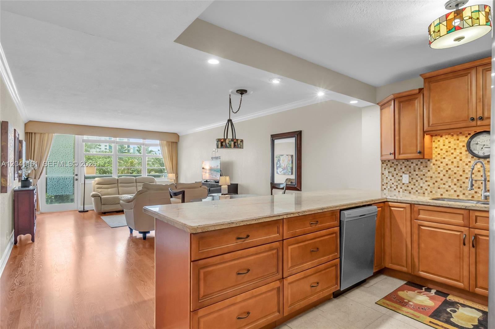 3725 S Ocean Dr # 422