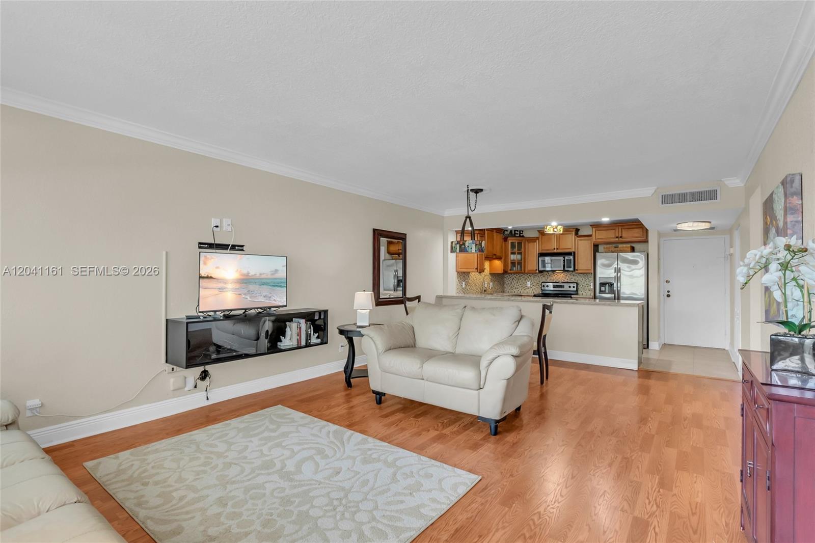 3725 S Ocean Dr # 422