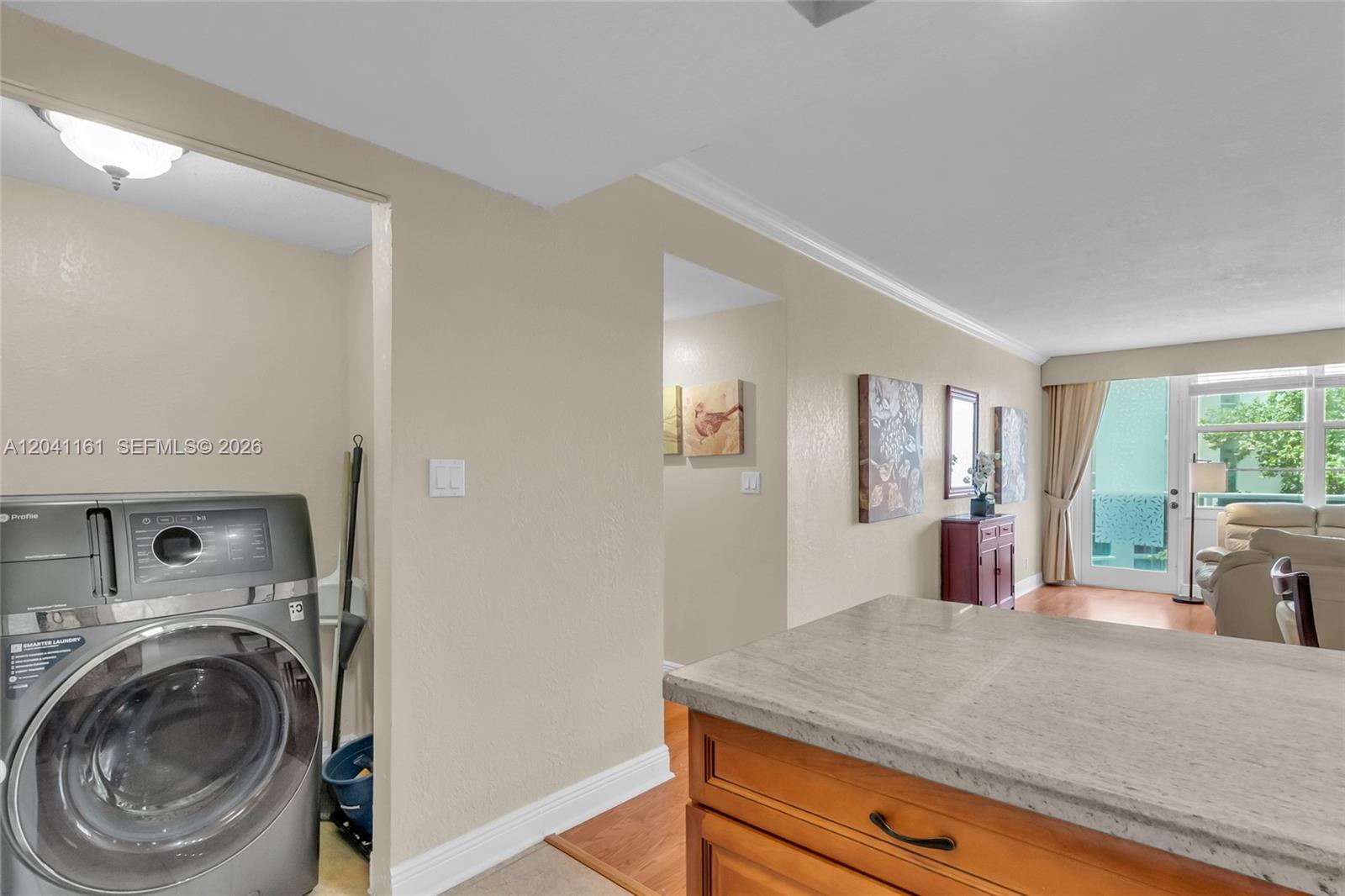3725 S Ocean Dr # 422