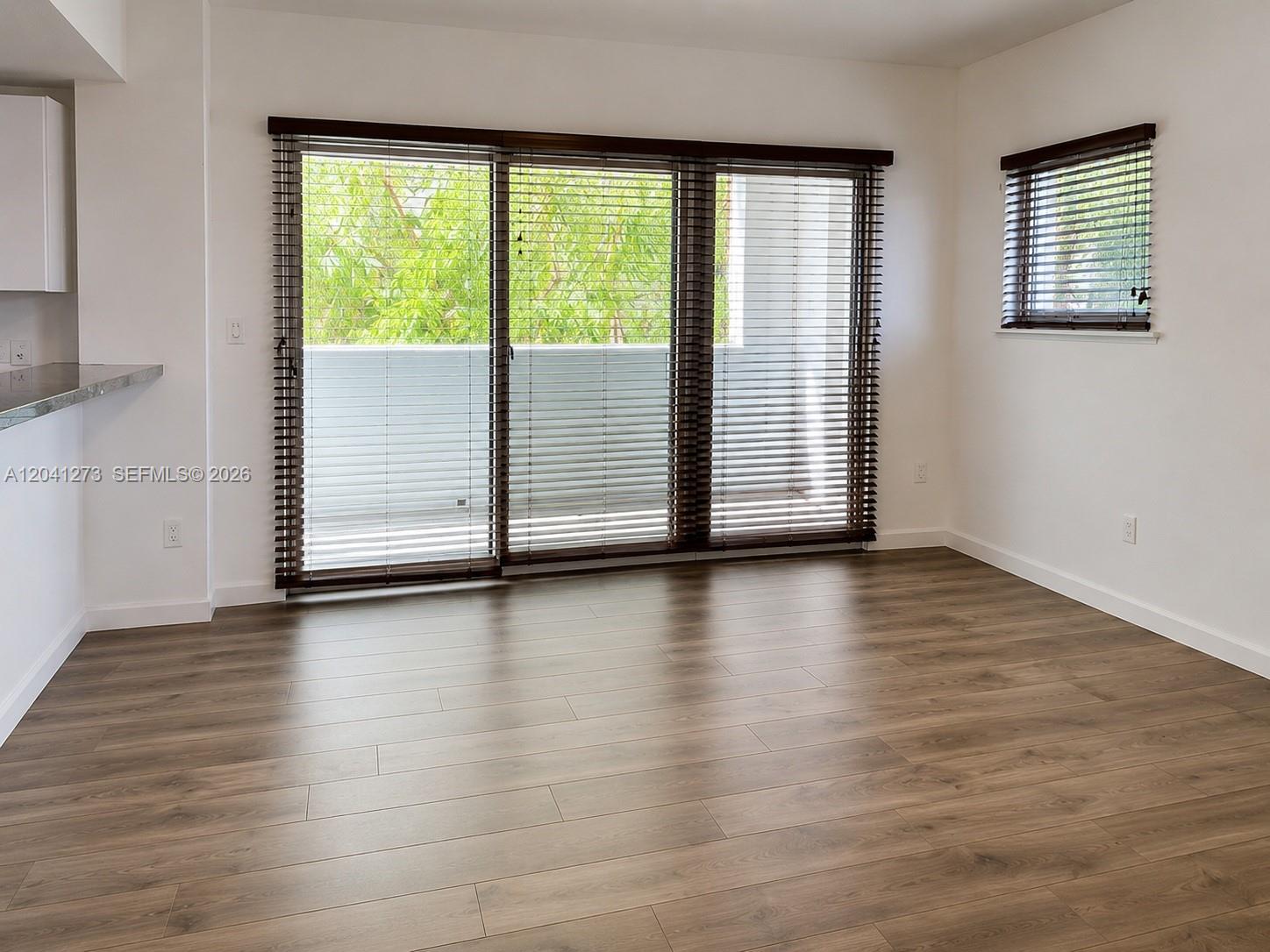 2740 SW 28th Ter # 208
