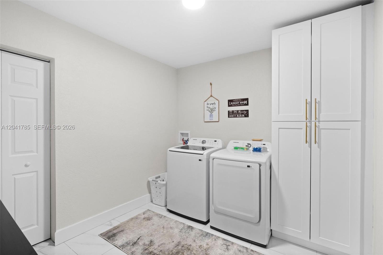 710 SW 70th Ave