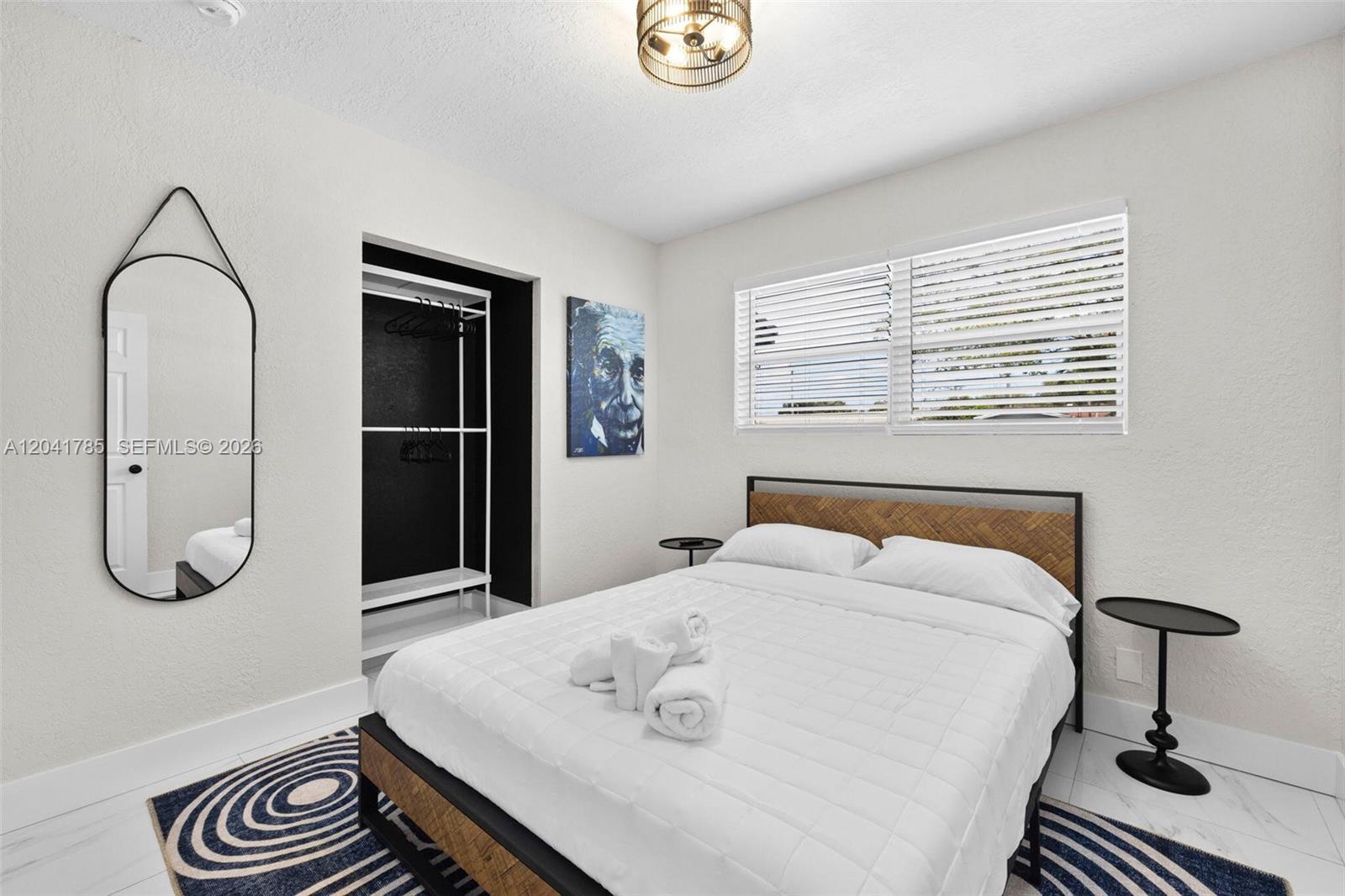 710 SW 70th Ave