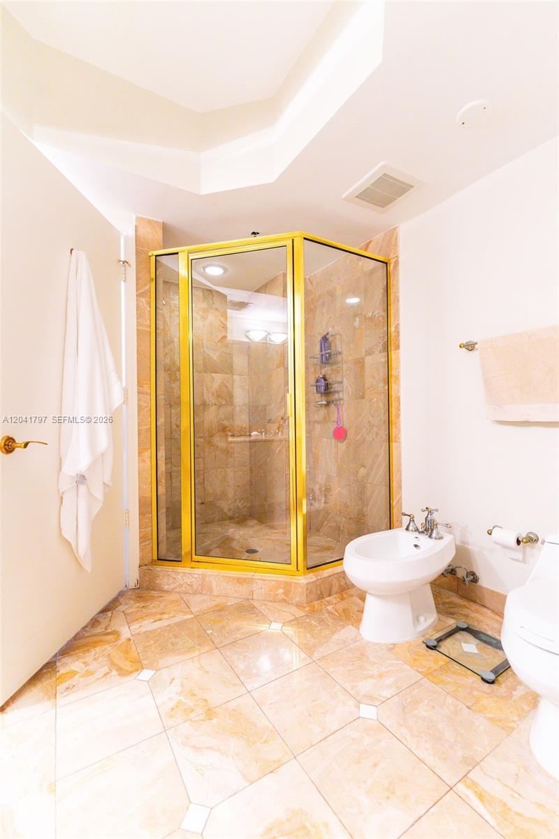 9595 Collins Ave # C Unit: N9-C