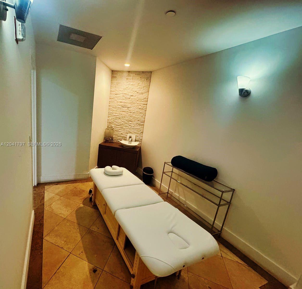 9595 Collins Ave # C Unit: N9-C