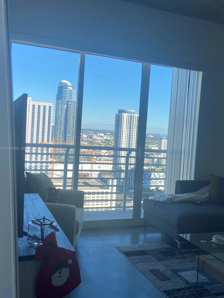 133 NE 2nd Ave # 3409