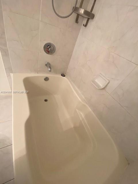 133 NE 2nd Ave # 3409