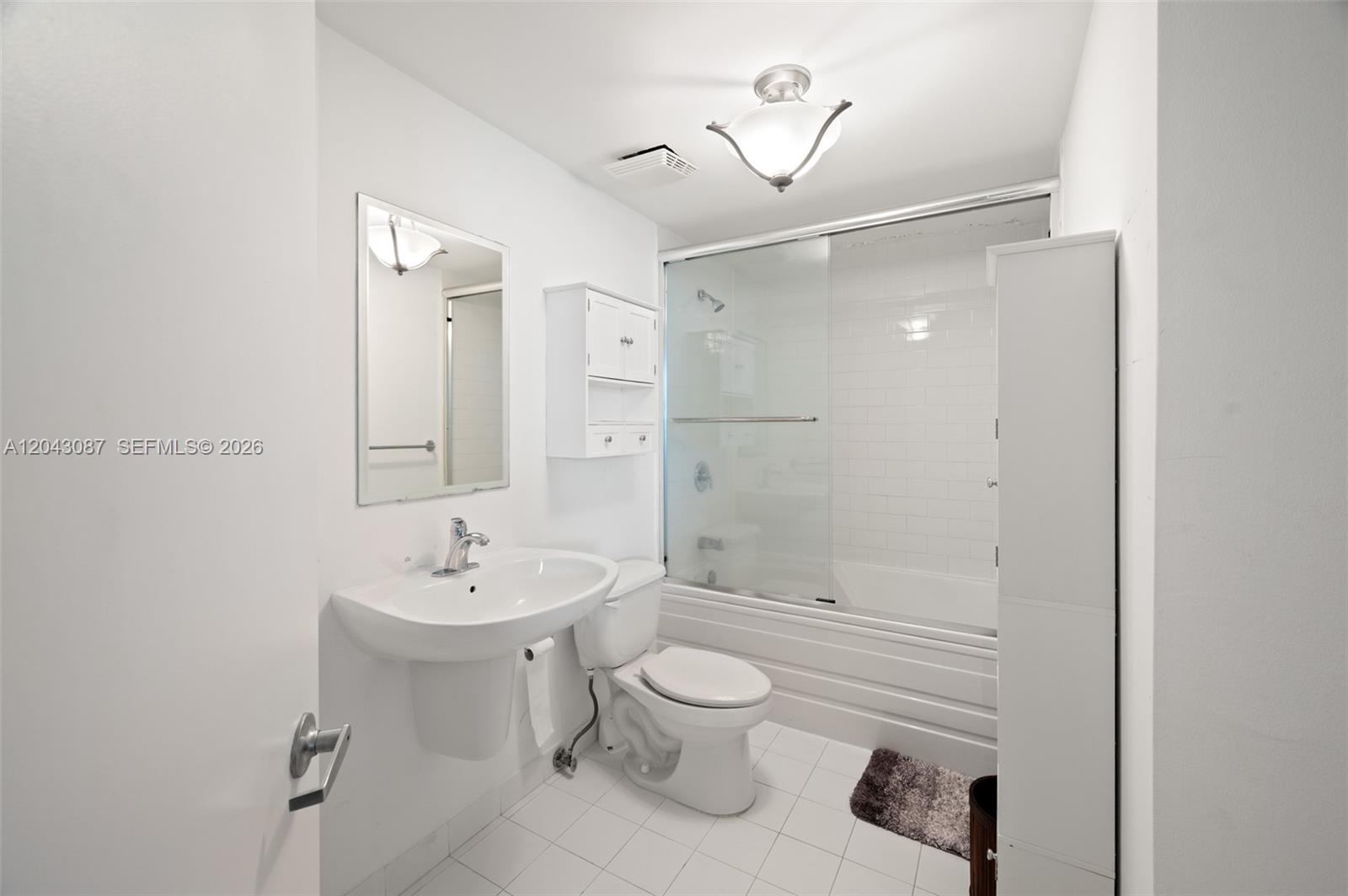 690 SW 1 Ct # 2703