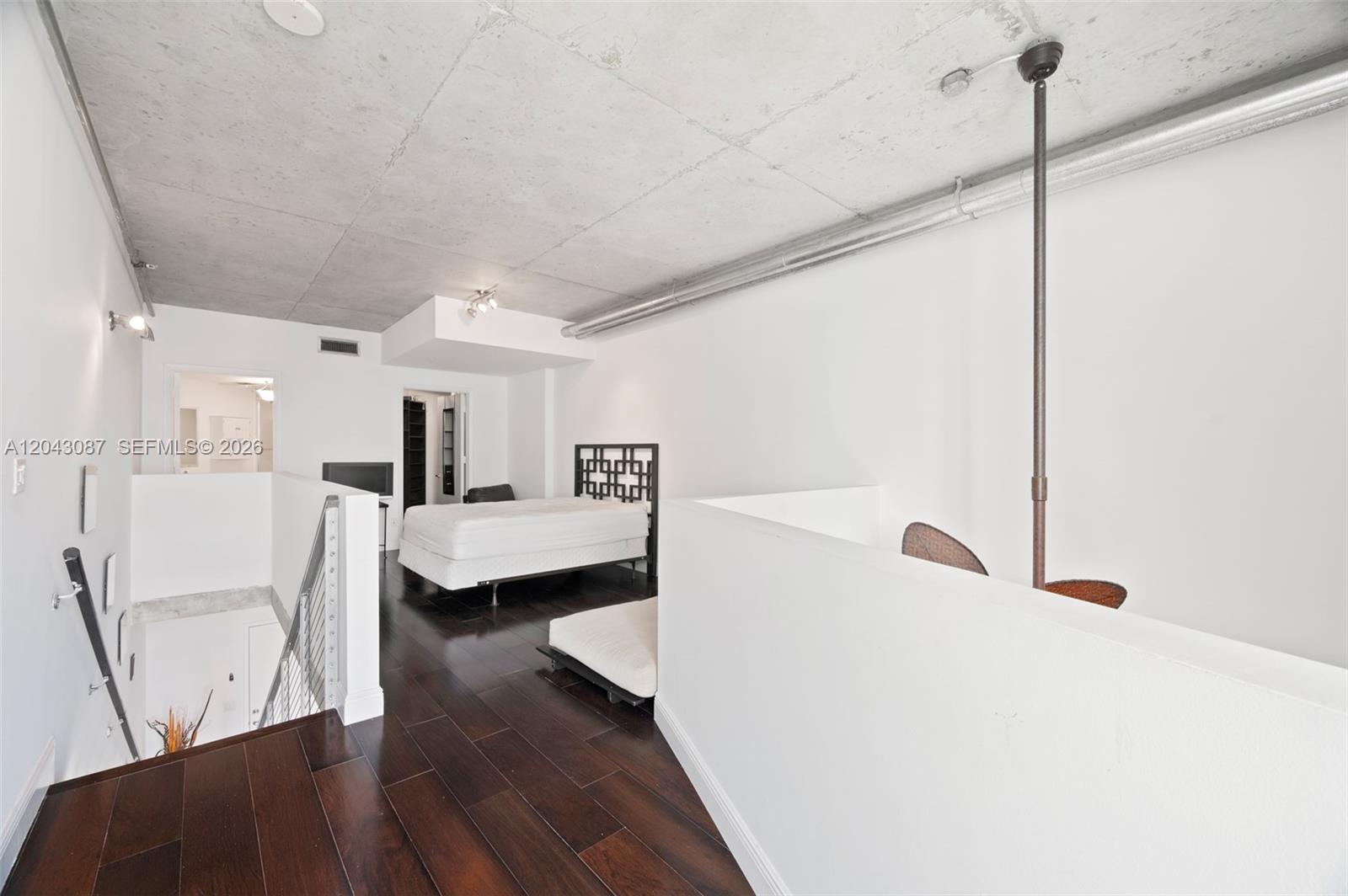 690 SW 1 Ct # 2703