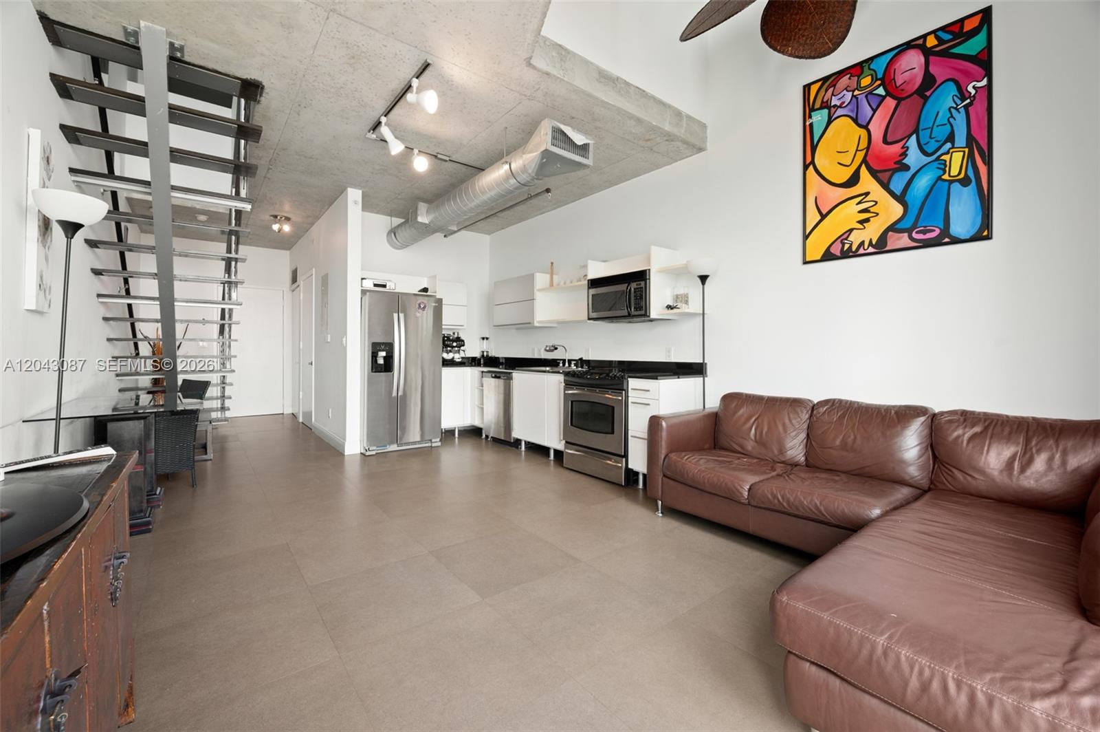 690 SW 1 Ct # 2703