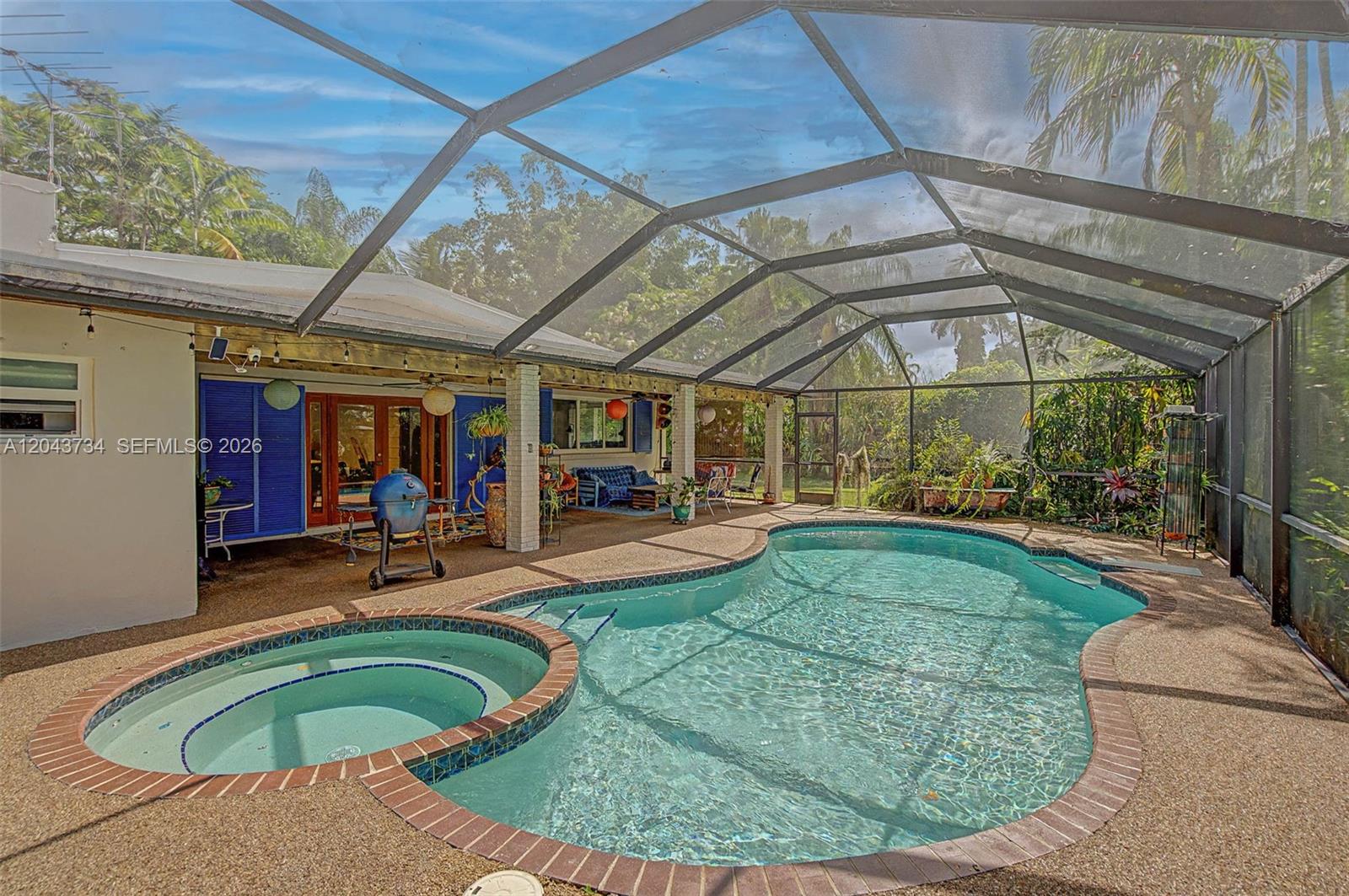 16620 SW 234th St