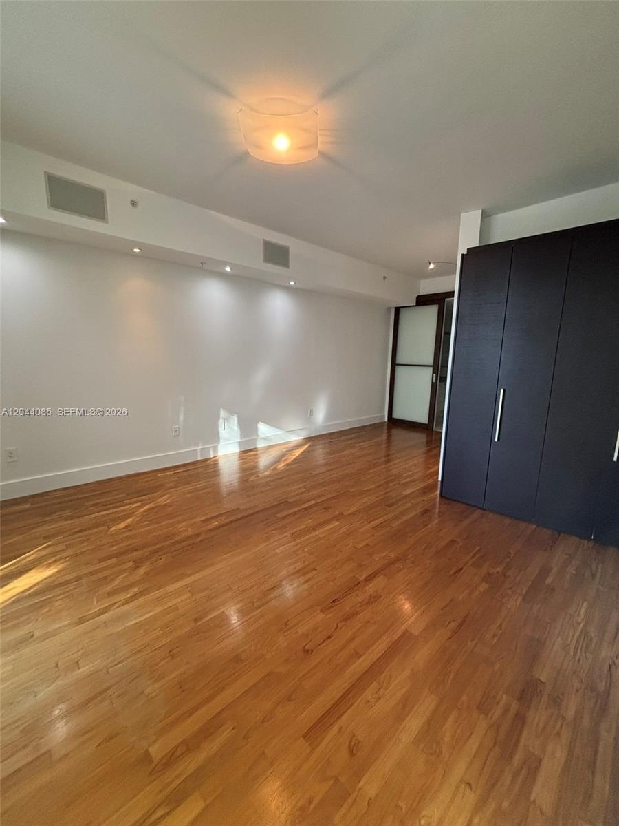 2001 Meridian Ave # 309