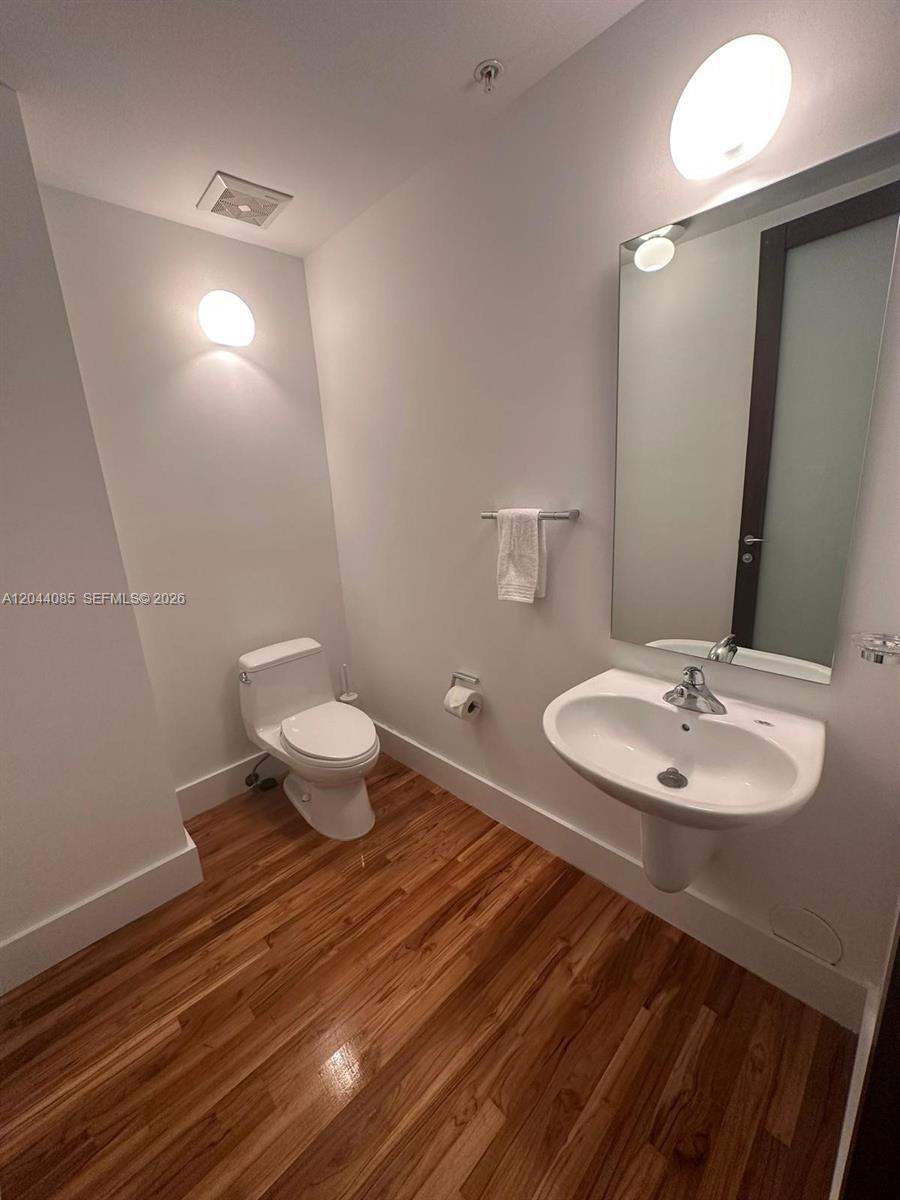 2001 Meridian Ave # 309