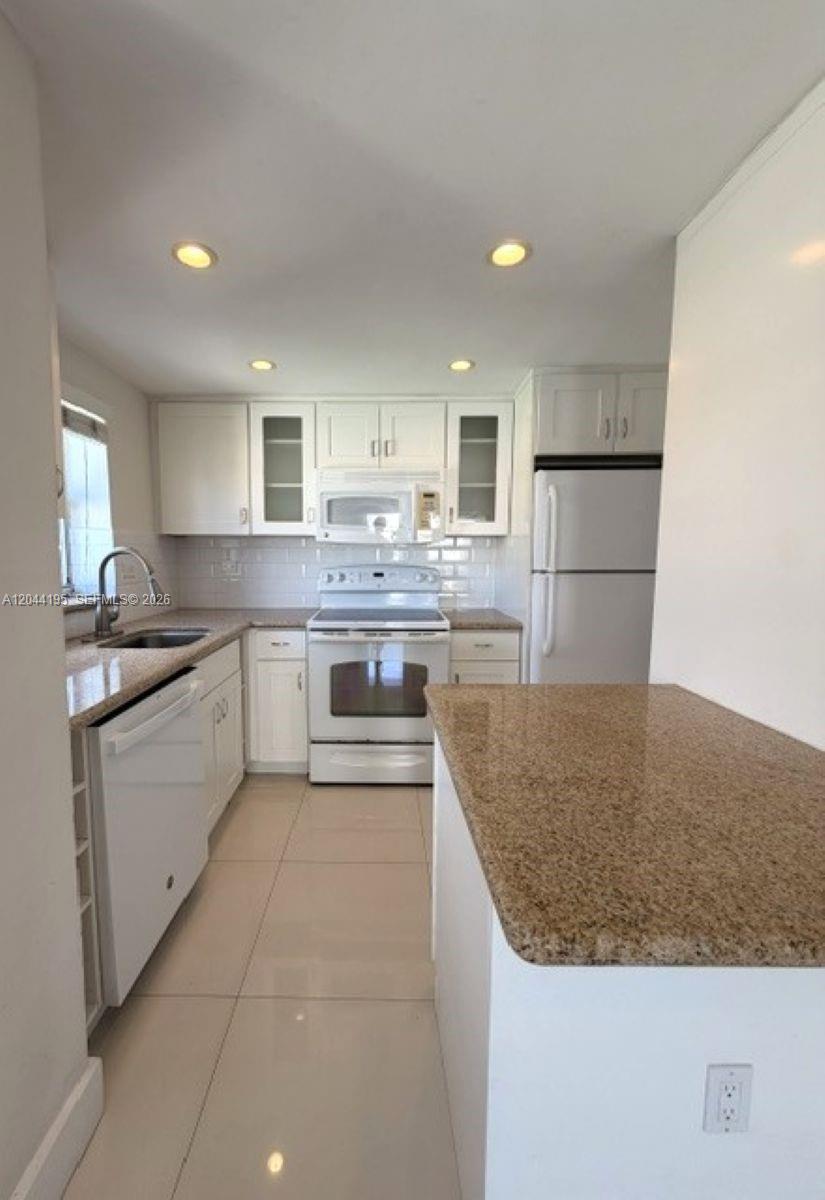 4141 Nautilus Dr # 4J