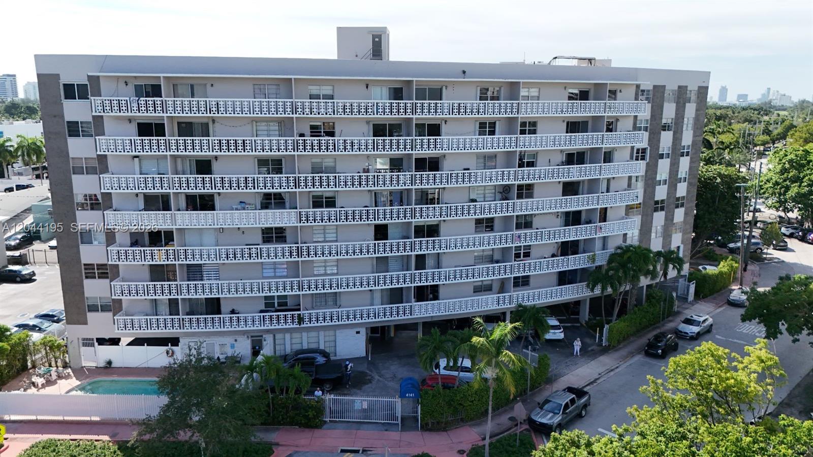 4141 Nautilus Dr # 4J